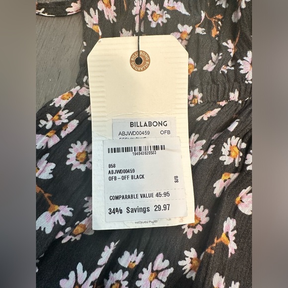 NWT Billabong Women’s Spaghetti Strap Dress - Picture 4 of 7